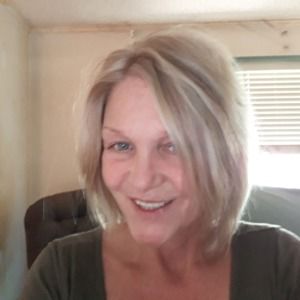 Meet your Posher, Tina